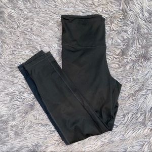 Glyder Black Mesh Leggings Size M